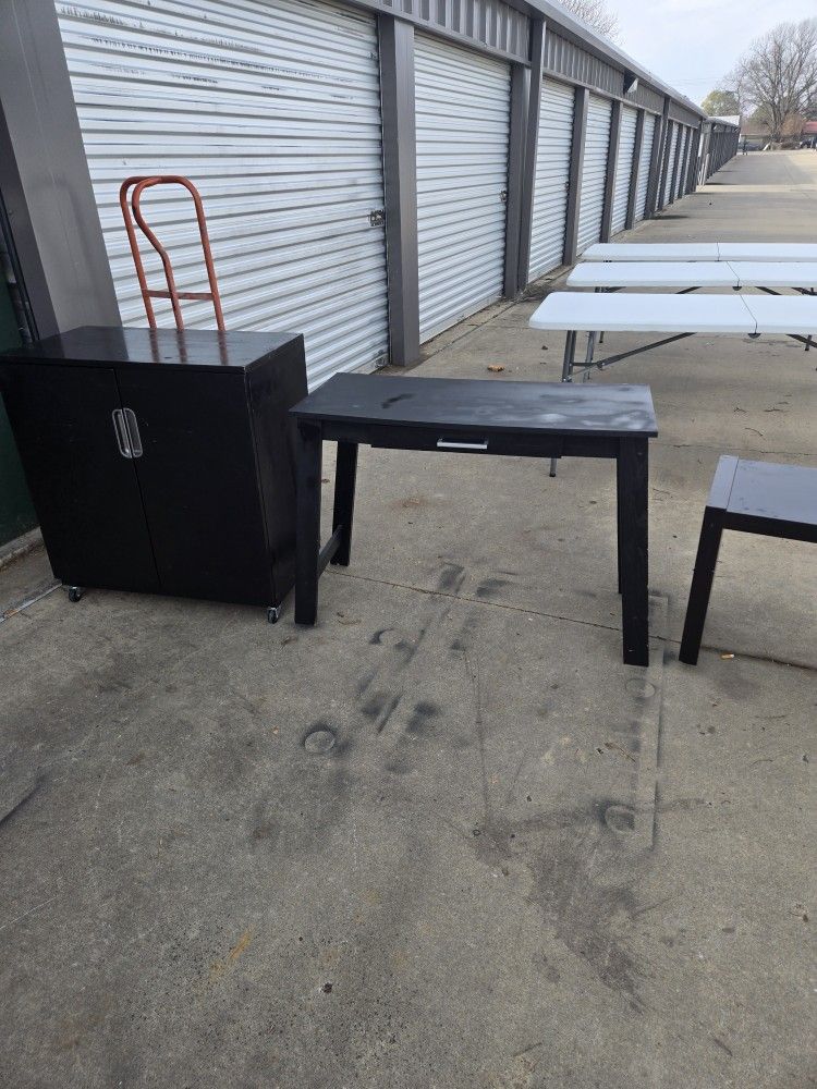 T v Stand a desk and a end table