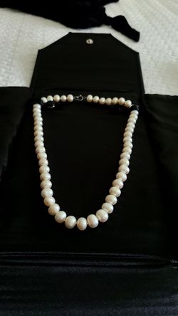 Pearl Necklace