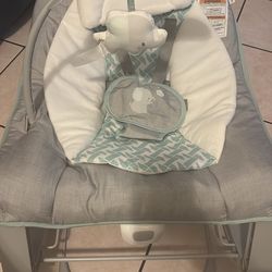 Ingenuity bounce and rock seat