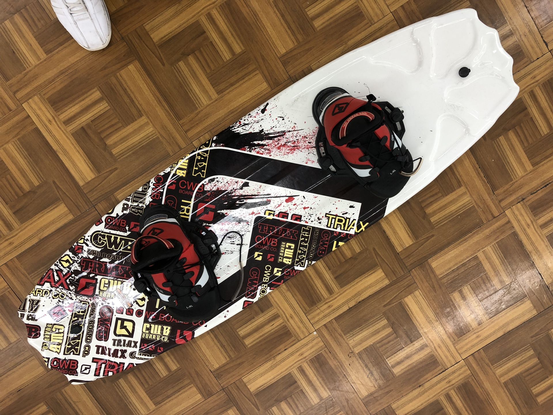 CWB 141 CM boat wakeboard ski With bindings and fins