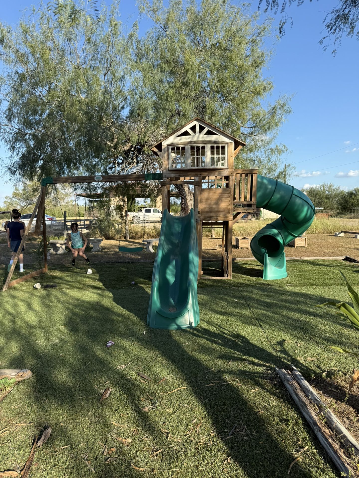 Backyard Discover Cedar Cove Playground