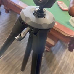 Manfrotto Tripod