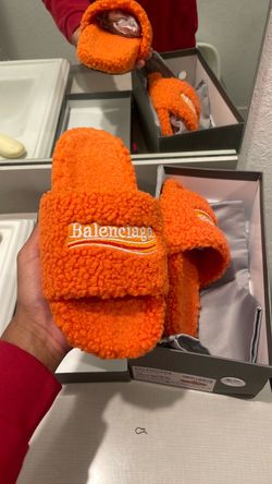 Balenciaga fur sandals 8/9