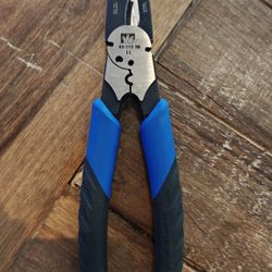 Ideal Industries Combination Pliers