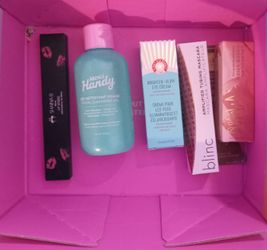 Brand New Products And Makeup From IPSY!!