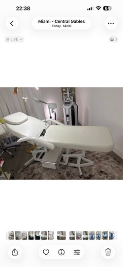 Electric Esthetician/Spa Bed – Excellent Condition