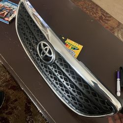 Toyota Corolla Front Grill 2006