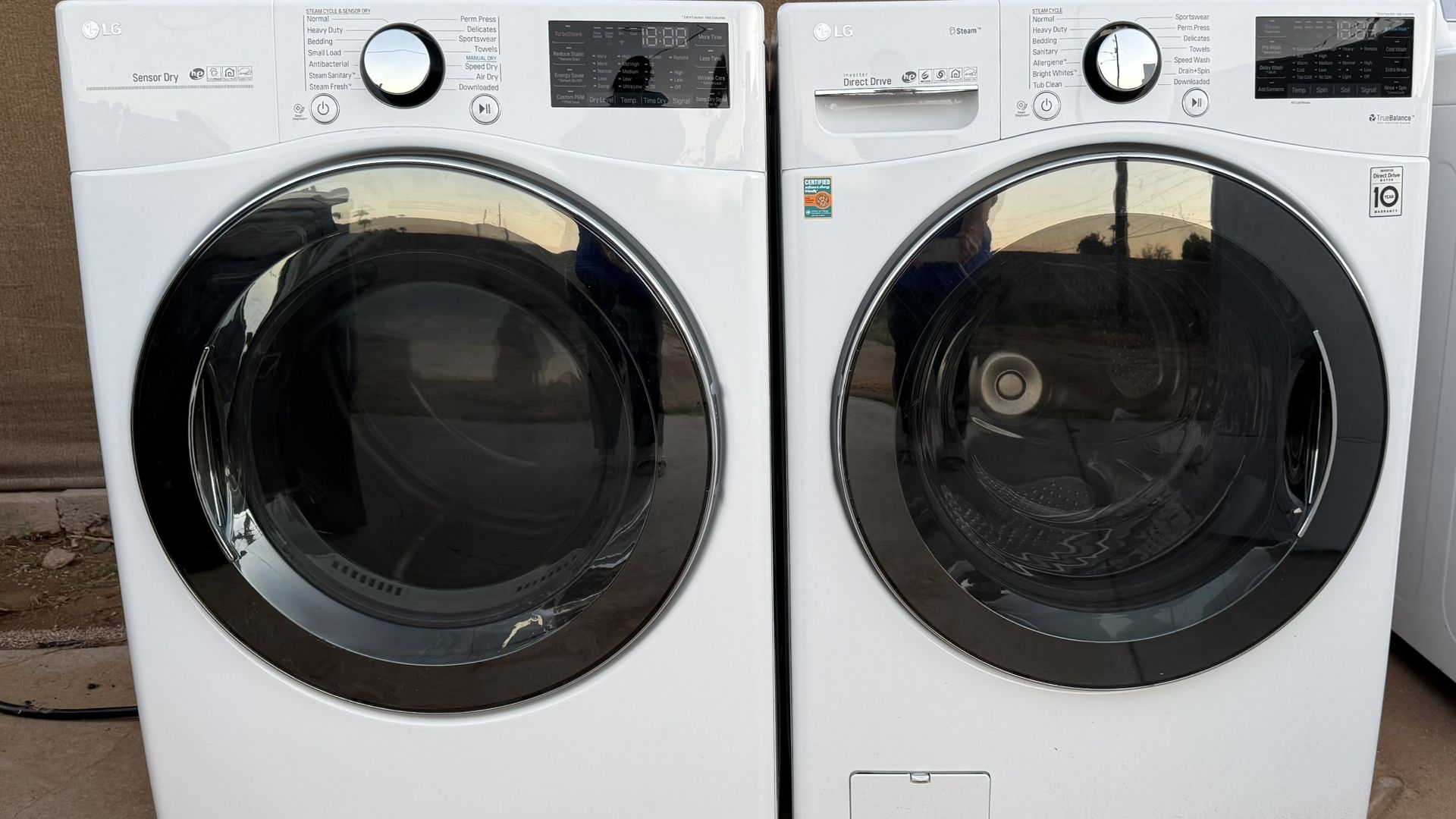 LG Electric Washer And Dryer