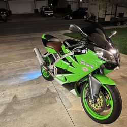2000 Kawasaki Ninja Zx6R