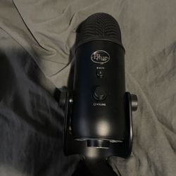 Blue Yeti USB Microphone