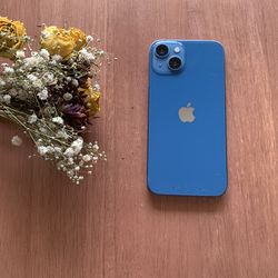 iPhone 13 (256gb) Unlocked Blue color
