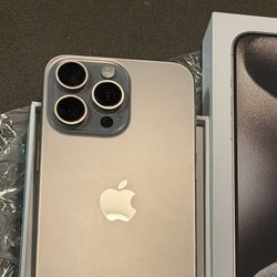 iPhone 15 PRO MAX UNLOCKED with Original Box
