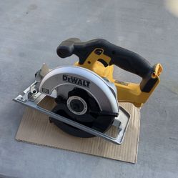 Dewalt 20v 6 1/2 Inch Circular Saw 