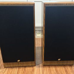Vintage Sansui SP-X3U Speakers 250 Watts 