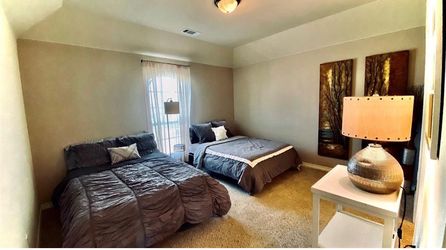 2 Full Size Beds