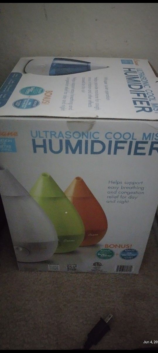 Humidifier New in box