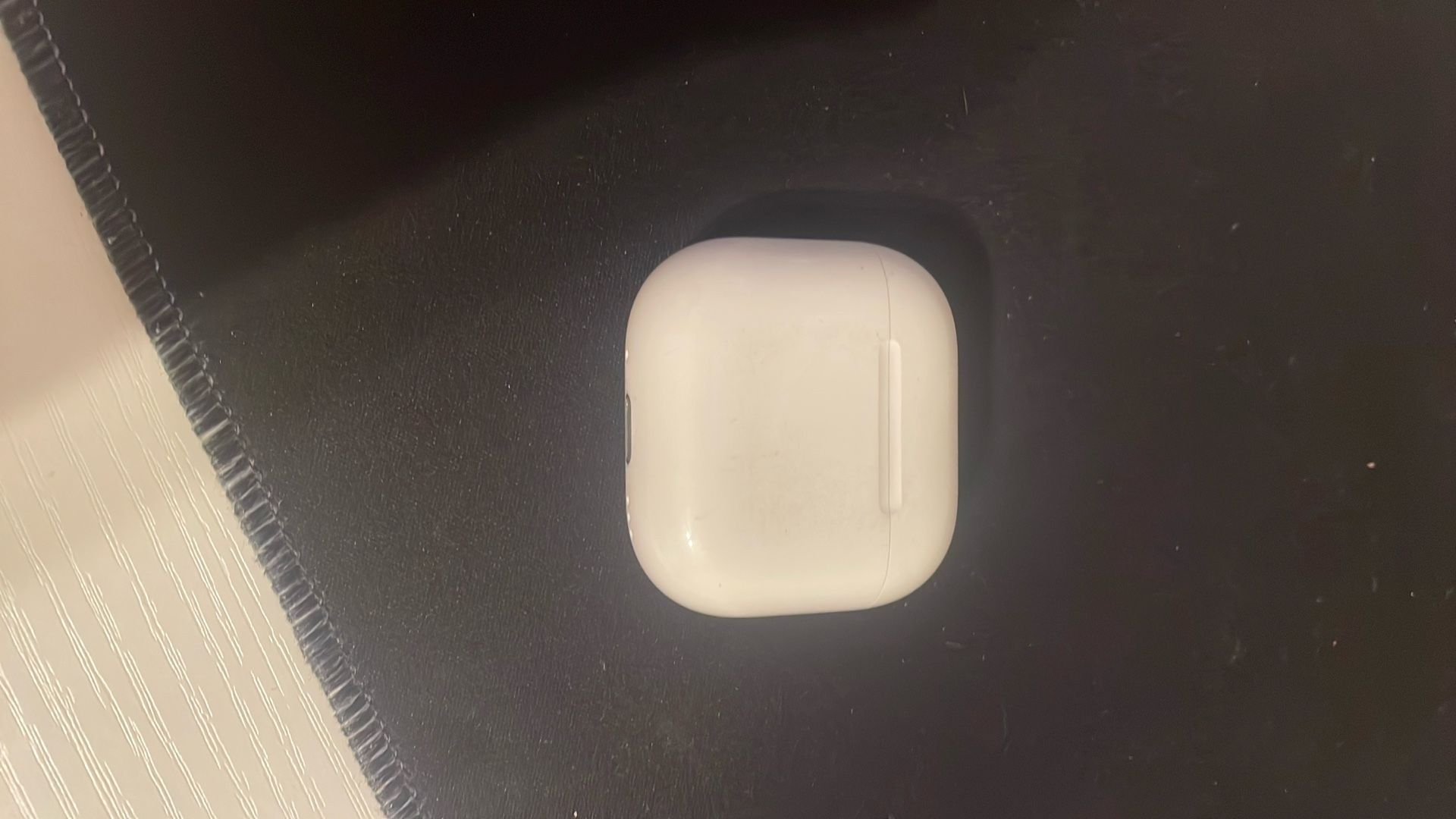 New AirPod 4 Noise Cancellation