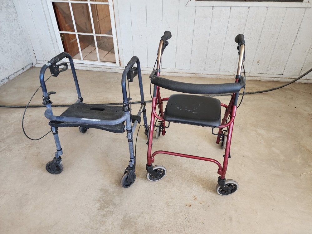 WALKERS WITH BRAKES
