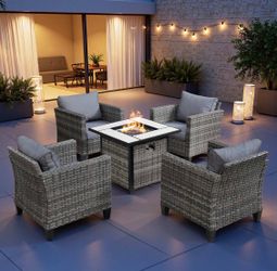 Patio furniture set outdoor new in the box