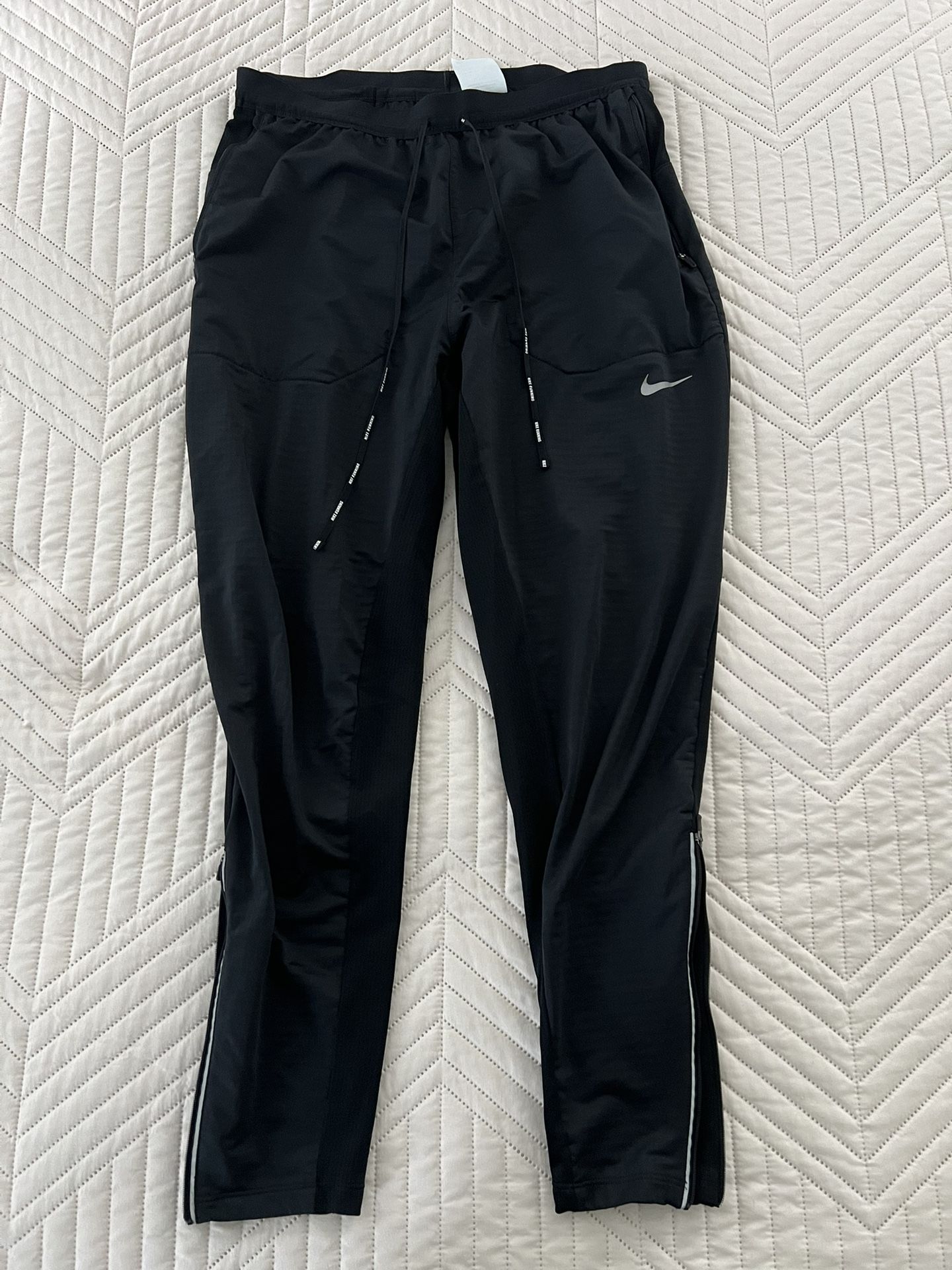 Nike Phenom Elite Running Gym Pants Men's Size Medium M Black CU5504-010