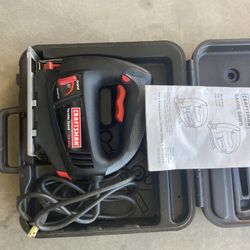 Craftsman Sabre corded variable speed jigsaw, 3.9 Amp, with case & manual