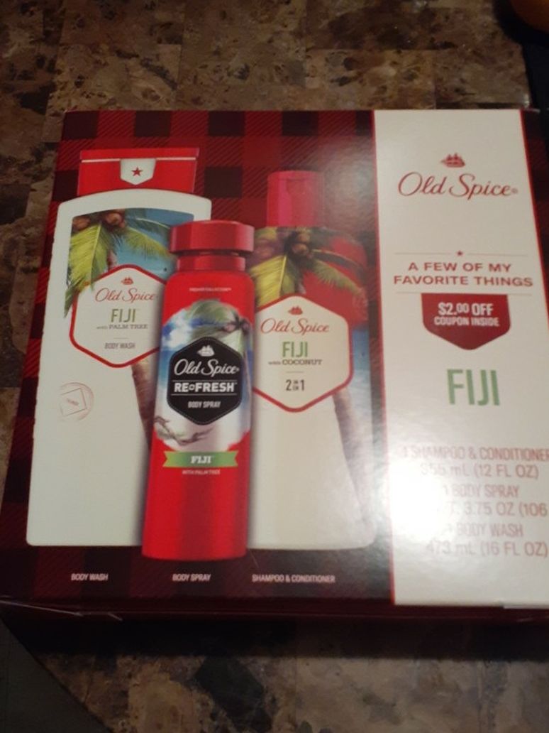 Old Spice Shower Set