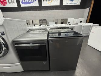 Whirlpool Washer and Dryer Set “27 ( Lavadora y Secadora )