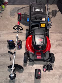 IMMEDIATELY AVAILABLE BRAND NEW TORO RECYCLER 60 V MAX 21 INCH CORDLESS SELF-PROPELLED LAWNMOWER 5Ah AND FLEX FORCE 60 V MAX 16 INCHES STRAIGHT SHAFT 
