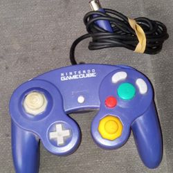 Nintendo GameCube Purple Controller 