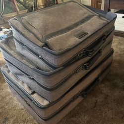 Vintage 3 Piece Tweed Jordache Luggage Set