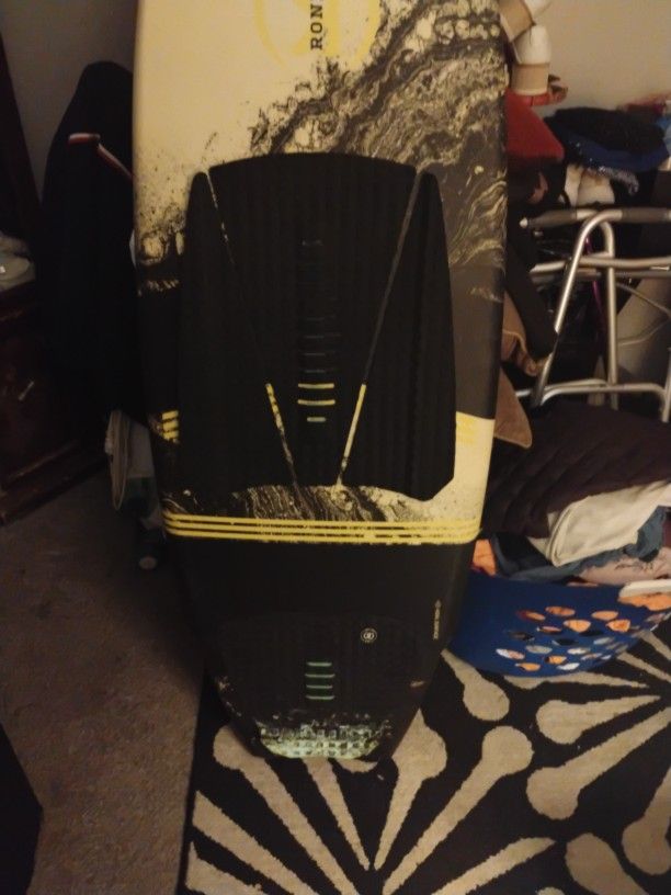 RONIX BOOGIE BOARD