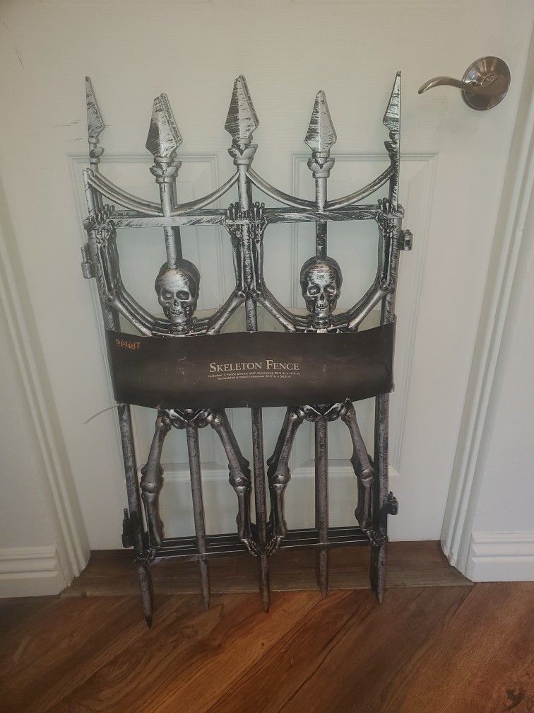 Spirit Halloween Skeleton Fence