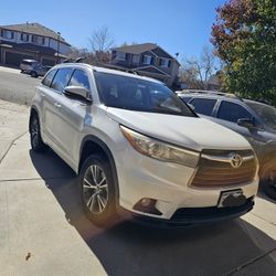 2016 Toyota Highlander