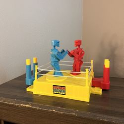 Rock ‘Em Sock ‘Em Robots