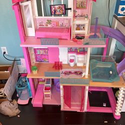 Barbie Dream House