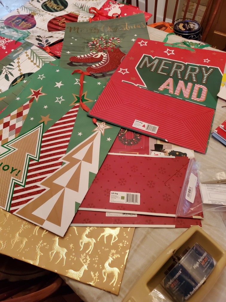 50 Large Christmas Gift Bags