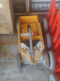 FREE - Rust-Oleum Striping Machine, Parking Lot Line Painter