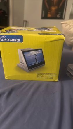 22MP Film Scanner with 5" LCD Screen
