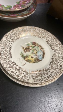 Saucer/base