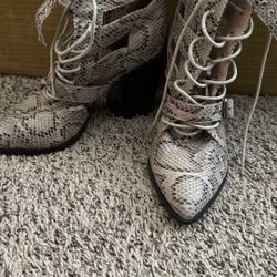 Heel Boots 