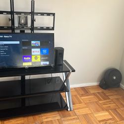 32” Smart Tv With Tv Stand 