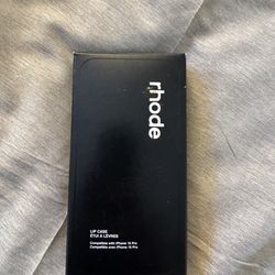 Rhode iPhone 15 pro black lip case