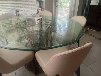**MOVING SALE: High-Quality Furniture (Katy / Mason & Highland Knolls)**