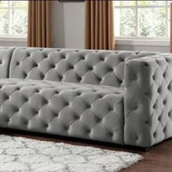 Brand New! 2pc Sofa/chaise sectional 😍
Take it home with $39down 
Hablamos Español Y Financiamos🙋