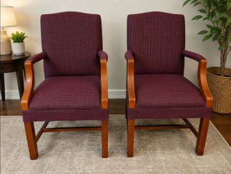 Pair of Thomasville Virginian Collection Accent Chairs – Solid Wood