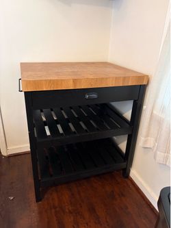 Kitchen island