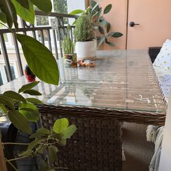 Outdoor Patio Table – Heavy & Sturdy – Glass Top