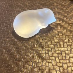 The Franklin Mint Sleeping Cat ART NOUVEAU Frosted Glass Figurine 1986