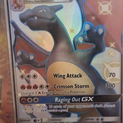 Pokémon Hidden Fates Charizard 
