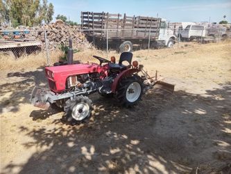 Yammer YM 1300 Tractor